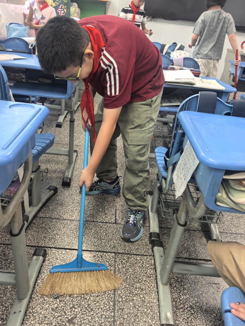 76B8CD1299736D3EC3944ED27C4591A5.jpg 76B8CD1299736D3EC3944ED27C4591A5.jpg