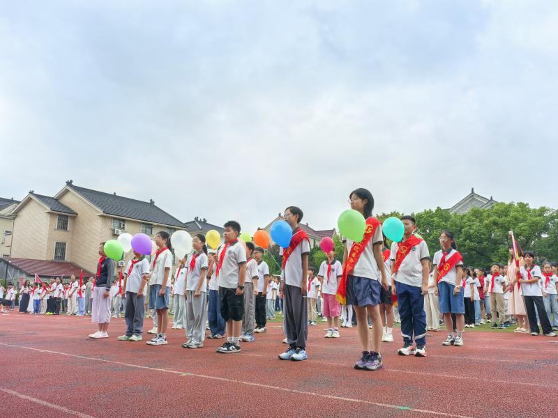 E2DD74236D22E4C3ED9A18B3E06921D6.jpg E2DD74236D22E4C3ED9A18B3E06921D6.jpg