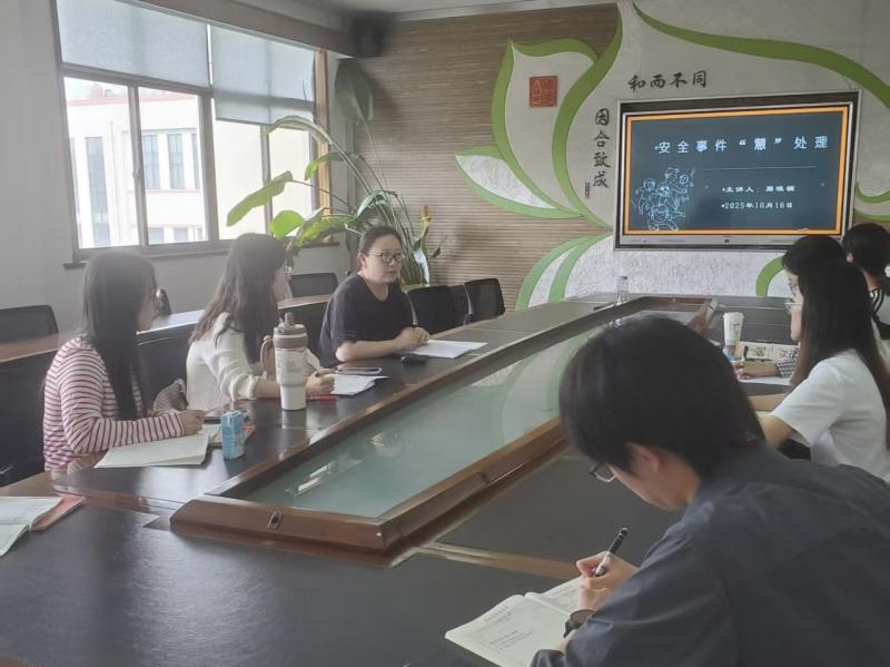 C7ABE0F58BE9E4F4DAE6087D9E6C163B.jpg C7ABE0F58BE9E4F4DAE6087D9E6C163B.jpg