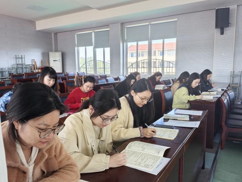 CD38F222CB2F8A2113990BCC38220D4E.jpg CD38F222CB2F8A2113990BCC38220D4E.jpg